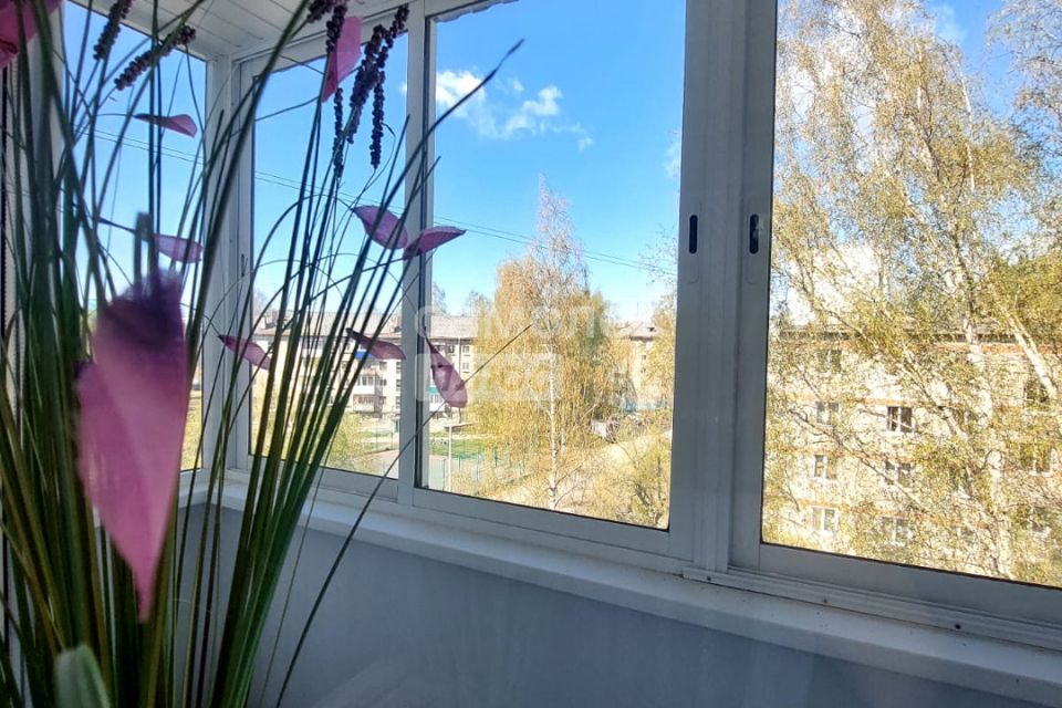 Продаётся 3-комнатная квартира, 57.4 м²