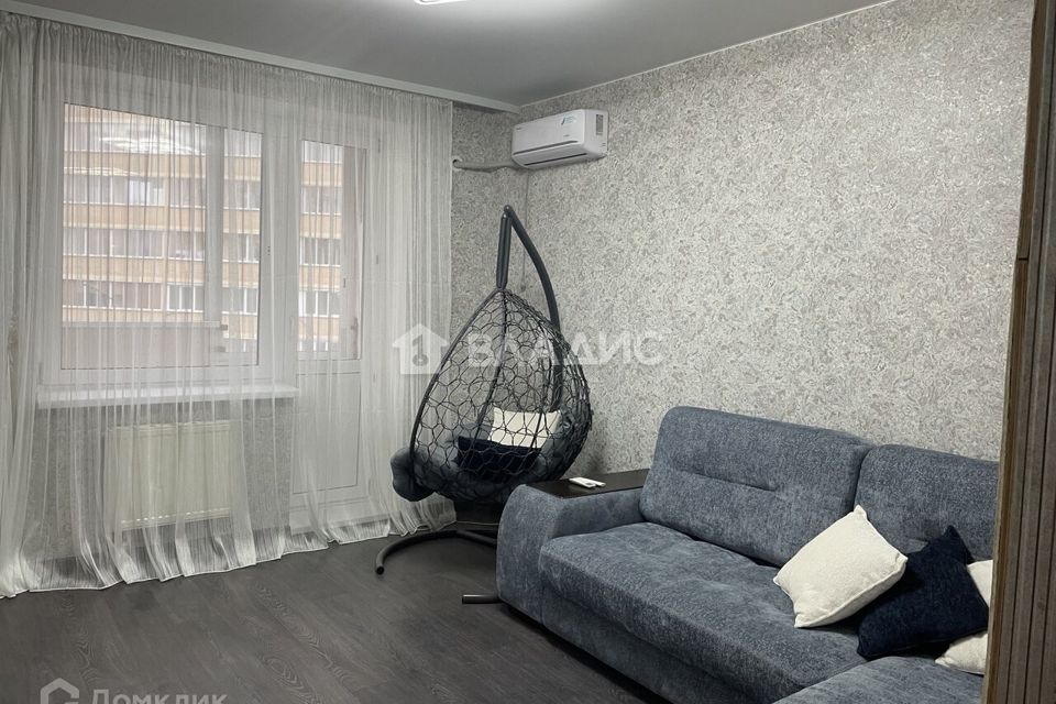 Продаётся 1-комнатная квартира, 38.6 м²