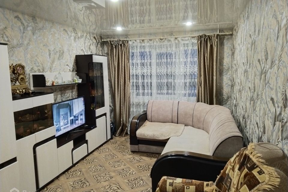Продаётся 3-комнатная квартира, 53.9 м²