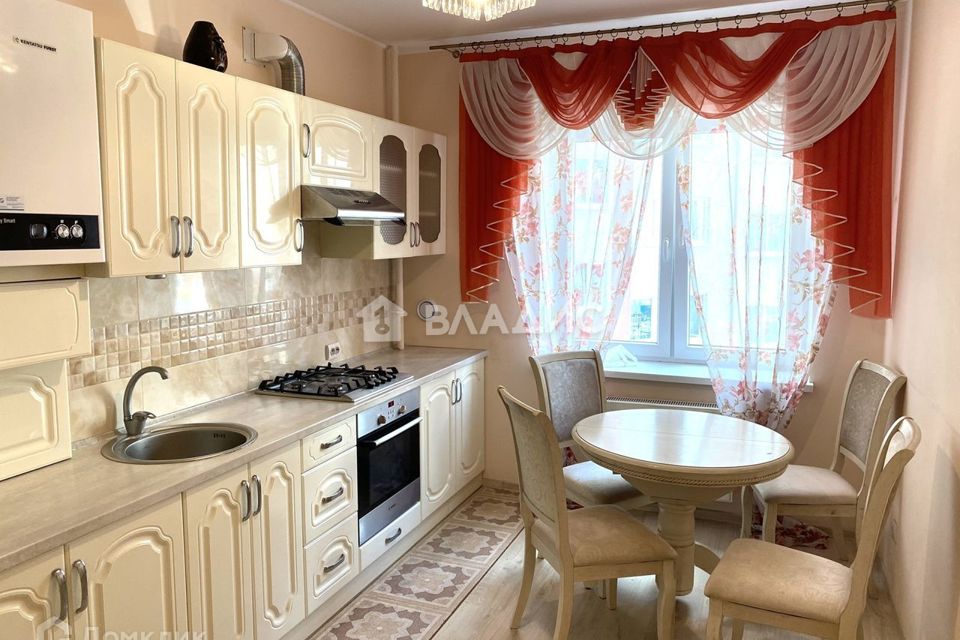 Продаётся 2-комнатная квартира, 57 м²