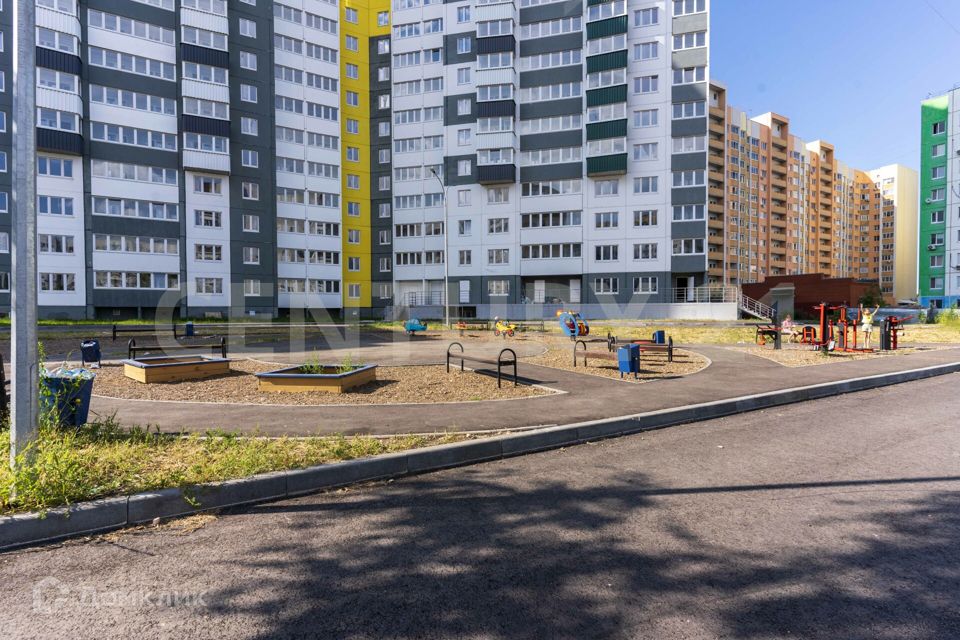 Продаётся 2-комнатная квартира, 59.8 м²