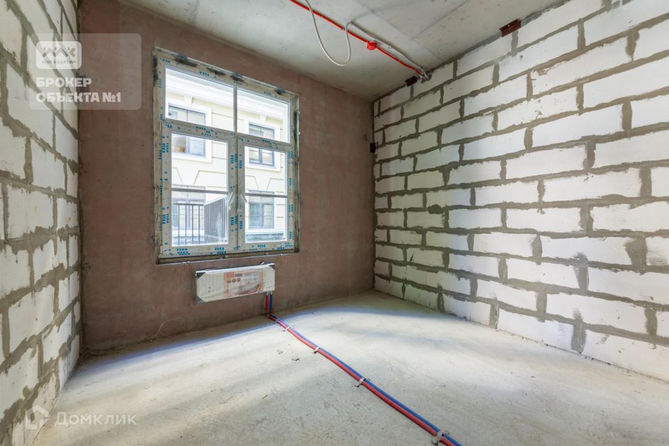 Продаётся 1-комнатная квартира, 43.3 м²