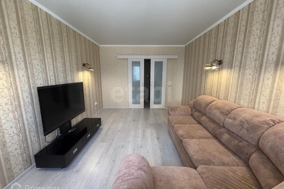 Продаётся 2-комнатная квартира, 59.8 м²