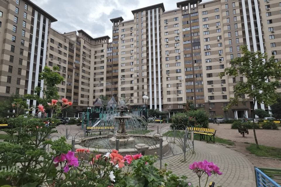 Продаётся 2-комнатная квартира, 62 м²