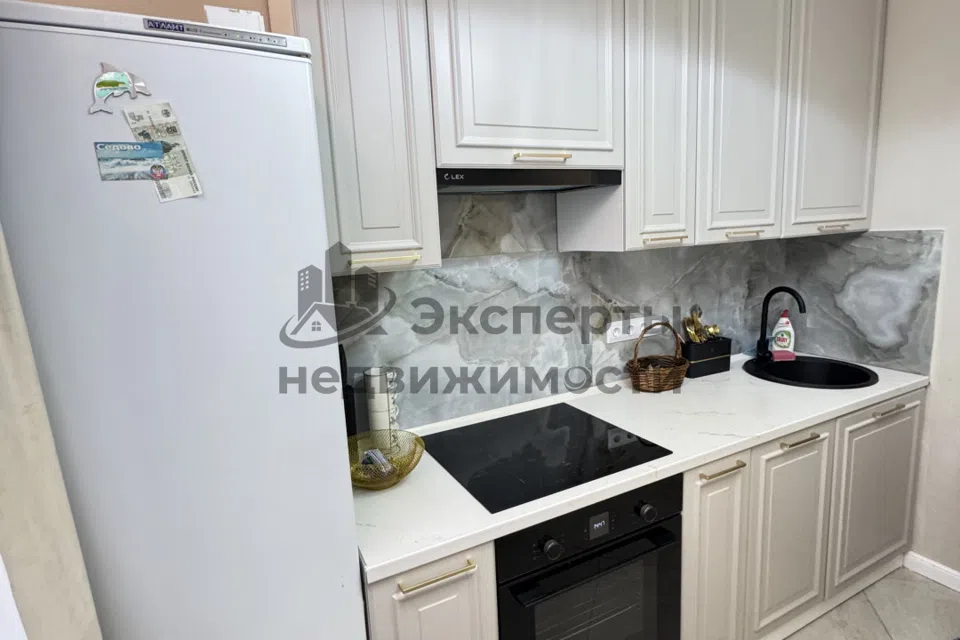 Продаётся 3-комнатная квартира, 72.3 м²