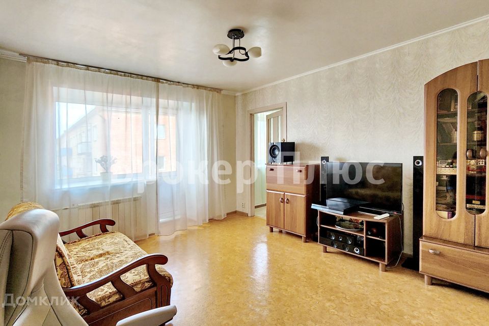 Продаётся 3-комнатная квартира, 50.2 м²