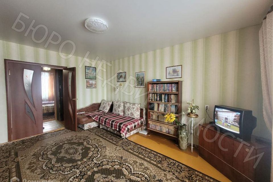 Продаётся 3-комнатная квартира, 61.9 м²