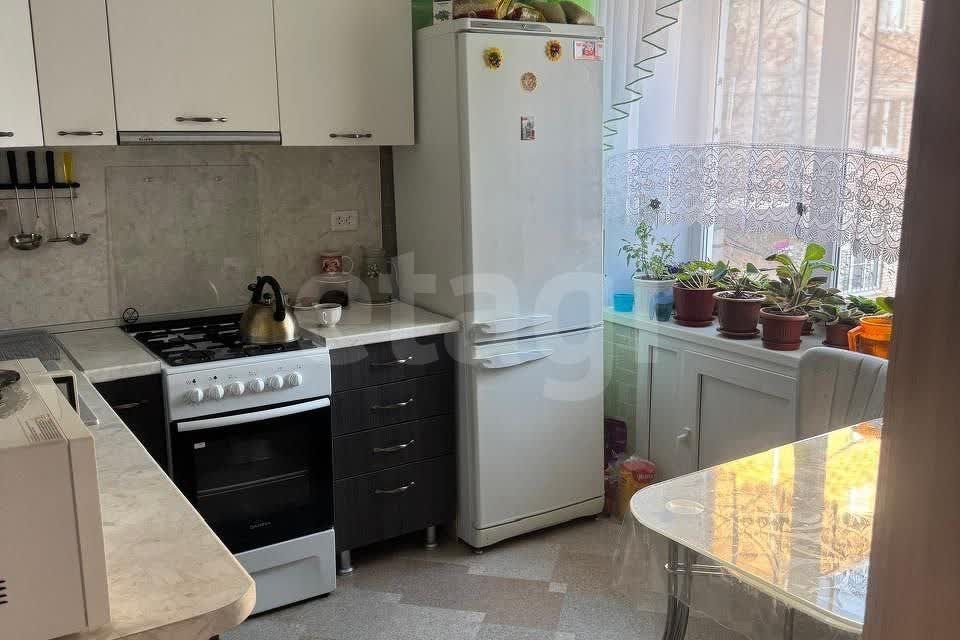 Продаётся 2-комнатная квартира, 56.3 м²