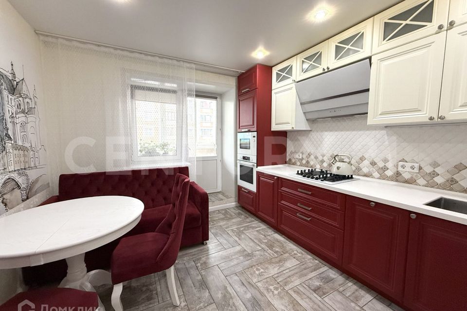 Продаётся 2-комнатная квартира, 67.3 м²