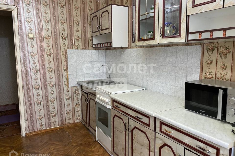 Продаётся 3-комнатная квартира, 59.3 м²