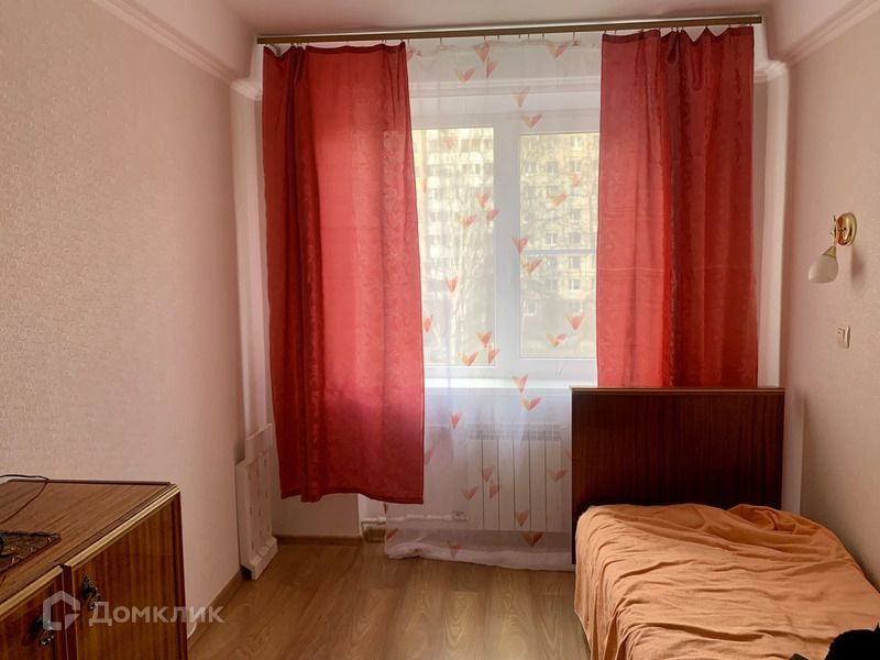 Продаётся 3-комнатная квартира, 56.9 м²