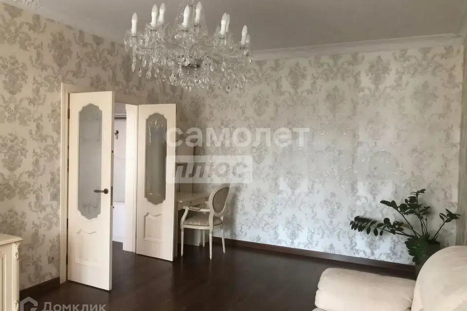 Продаётся 2-комнатная квартира, 74.5 м²