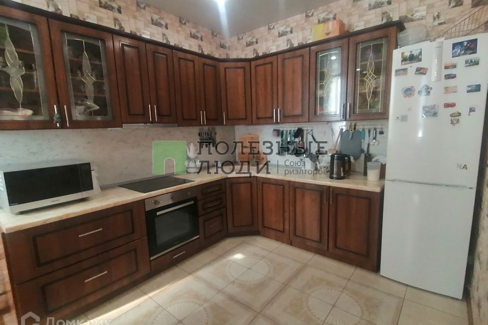 Сдаётся 3-комнатная квартира, 90.2 м²