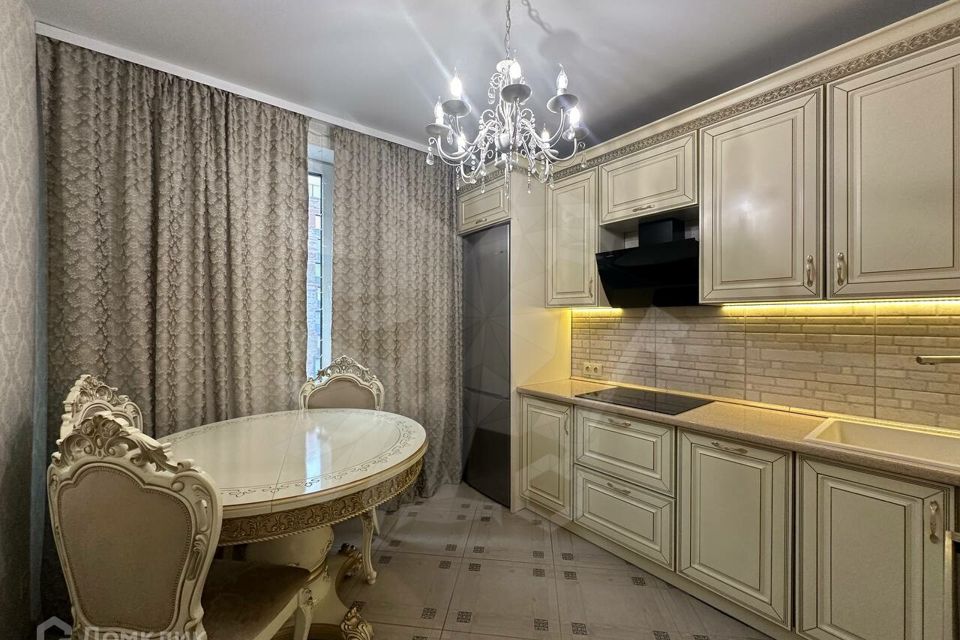 Продаётся 2-комнатная квартира, 47.3 м²