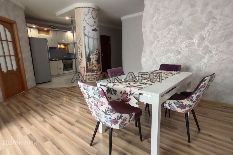 Сдаётся 3-комнатная квартира, 79 м²
