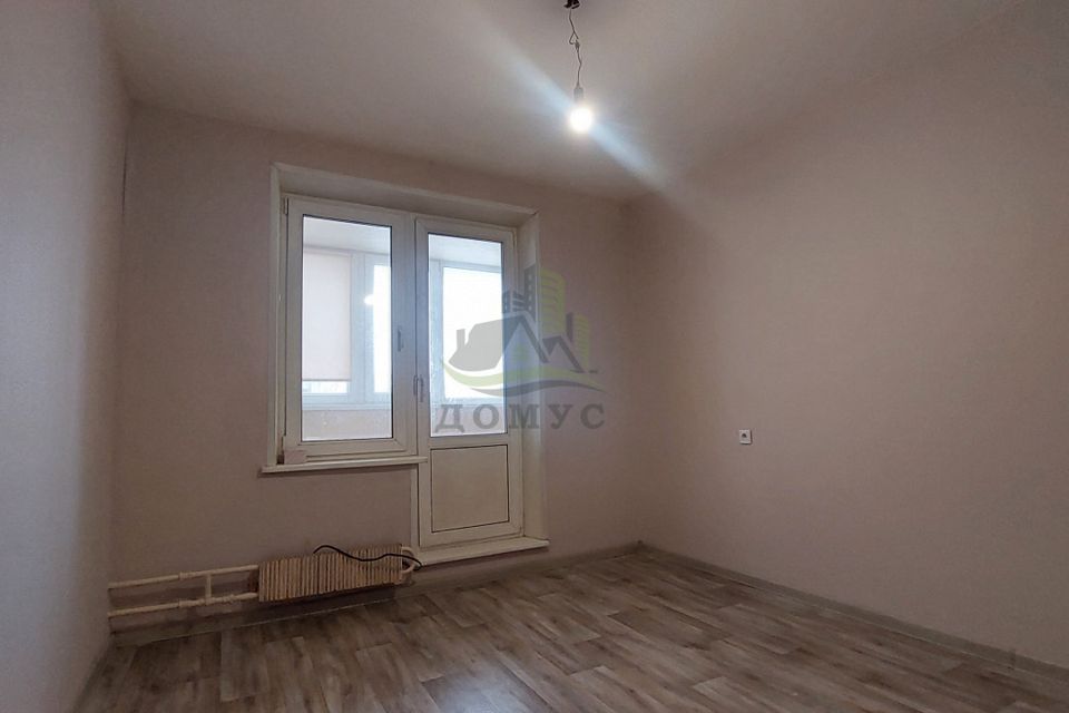 Продаётся комната в 3-комн. квартире, 10.7 м²