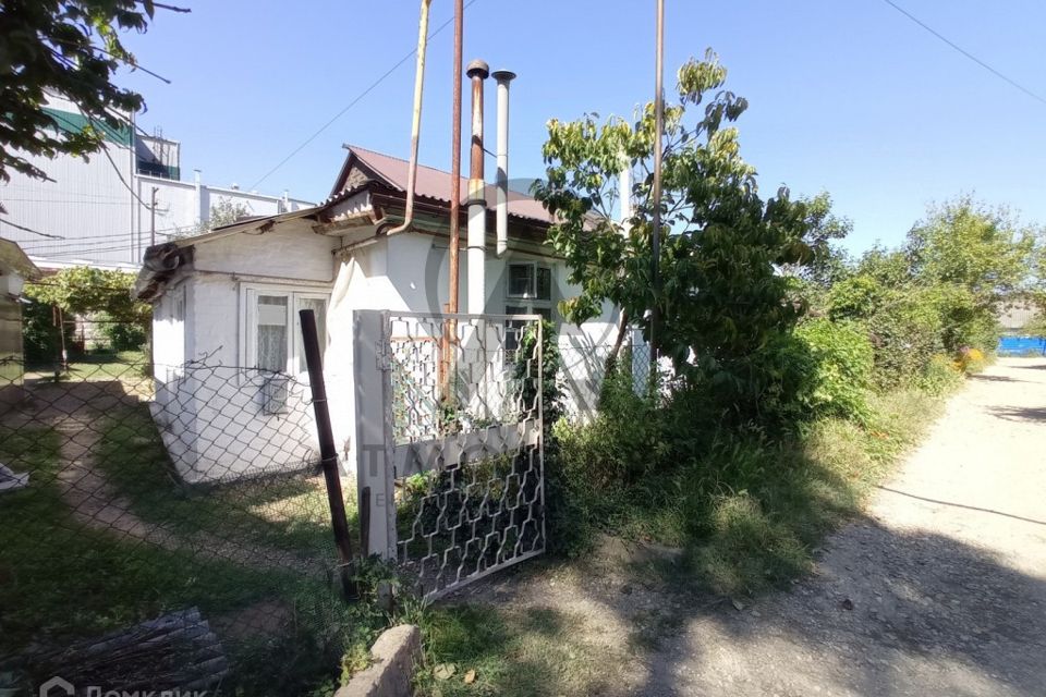 Продаётся 4-комнатная квартира, 70.8 м²