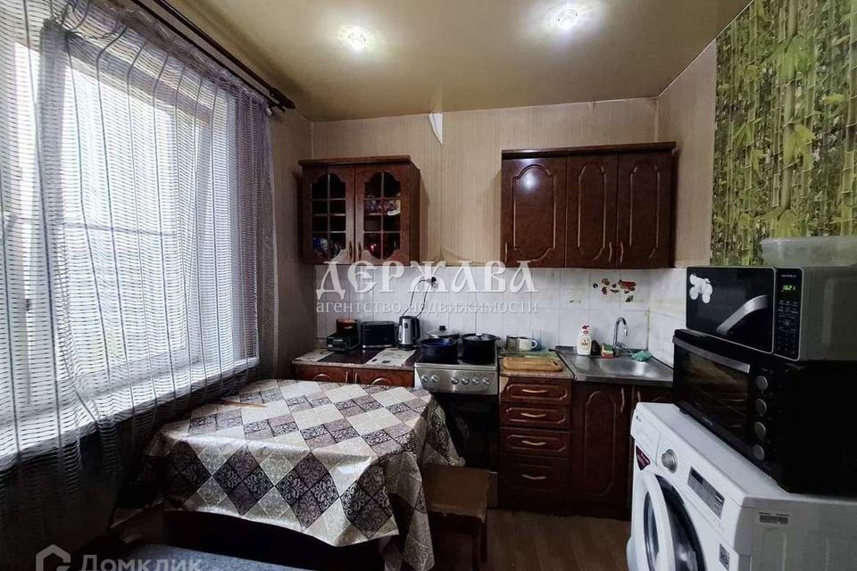 Продаётся 1-комнатная квартира, 37.3 м²