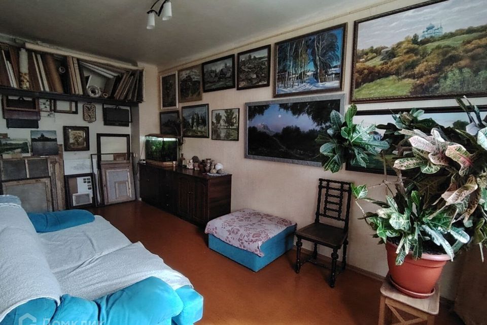 Продаётся 4-комнатная квартира, 76 м²