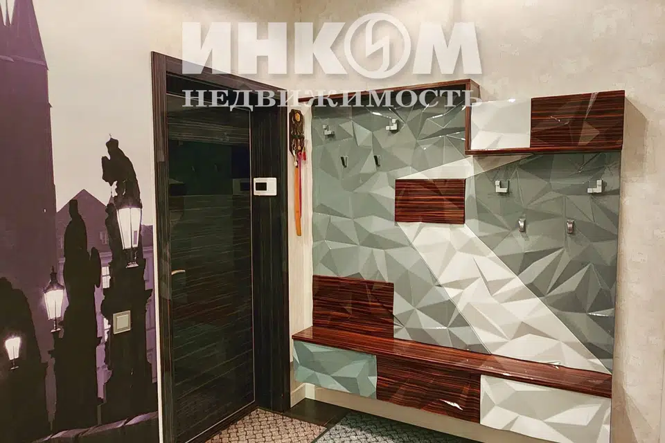 Продаётся 3-комнатная квартира, 133.2 м²