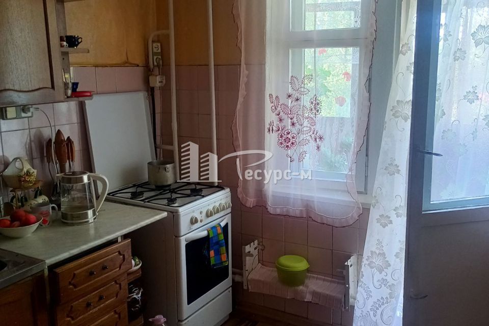 Продаётся 3-комнатная квартира, 66.9 м²