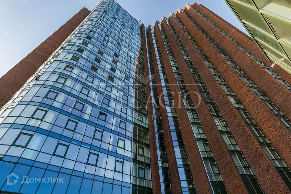 Продаётся 3-комнатная квартира, 100 м²
