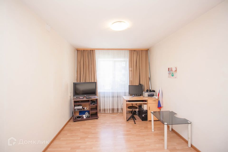 Продаётся 1-комнатная квартира, 33 м²