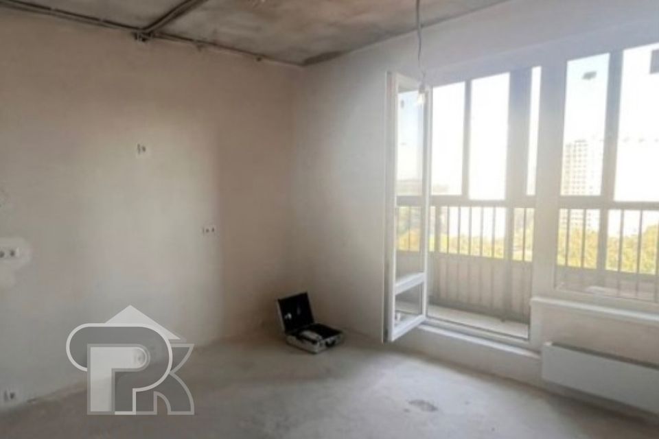 Продаётся 4-комнатная квартира, 101 м²