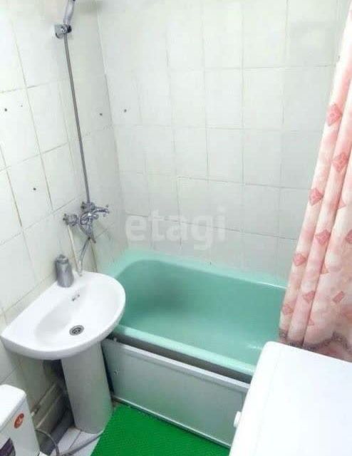 Продаётся 2-комнатная квартира, 42.8 м²