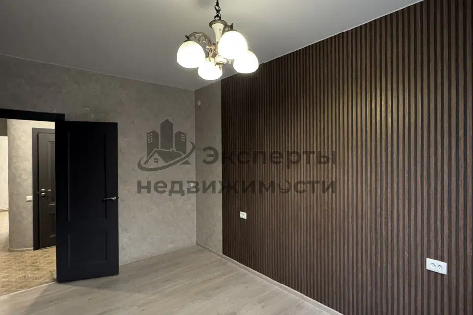 Продаётся 4-комнатная квартира, 70 м²