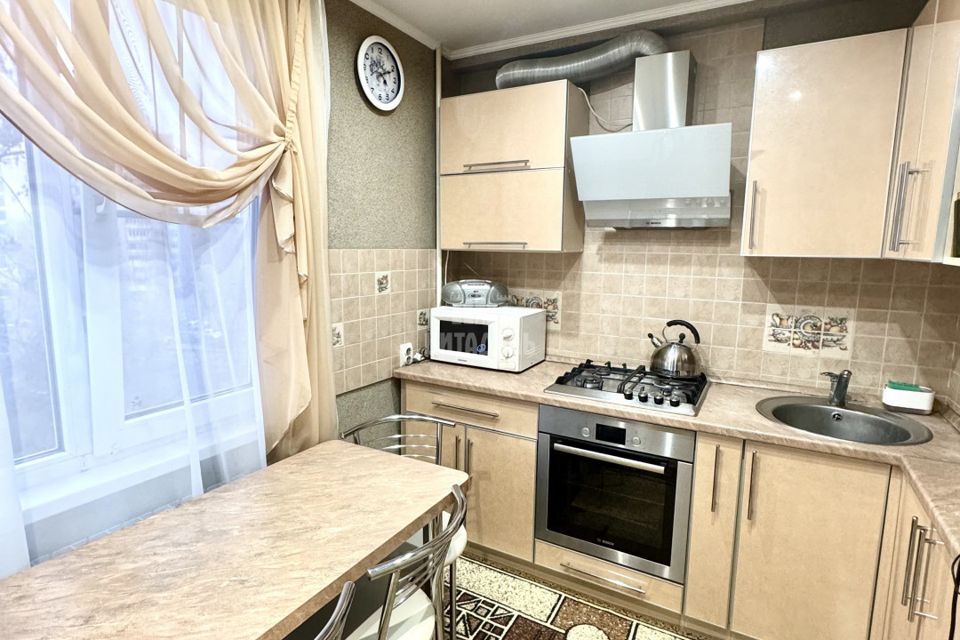 Продаётся 3-комнатная квартира, 53 м²