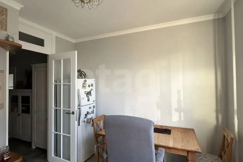Продаётся 2-комнатная квартира, 57.8 м²