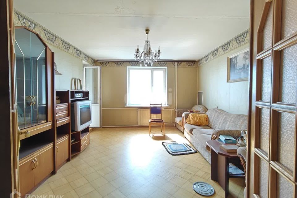 Продаётся 4-комнатная квартира, 77.9 м²