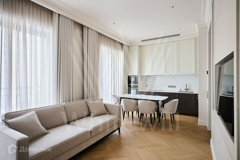 Продаётся 2-комнатная квартира, 63 м²