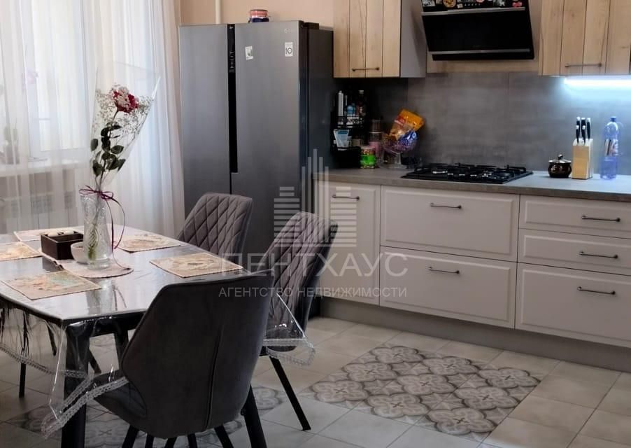 Продаётся 3-комнатная квартира, 79.6 м²