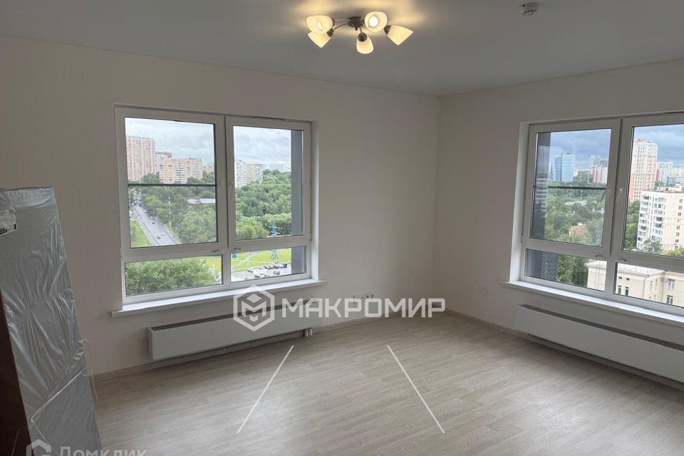Продаётся 2-комнатная квартира, 56.8 м²