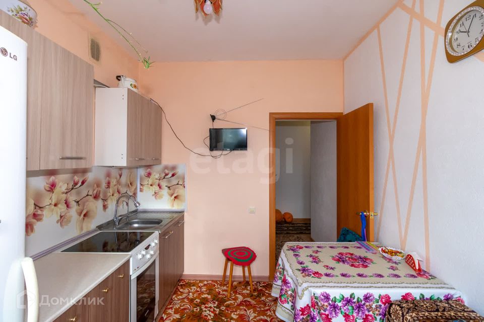 Продаётся 1-комнатная квартира, 42.1 м²
