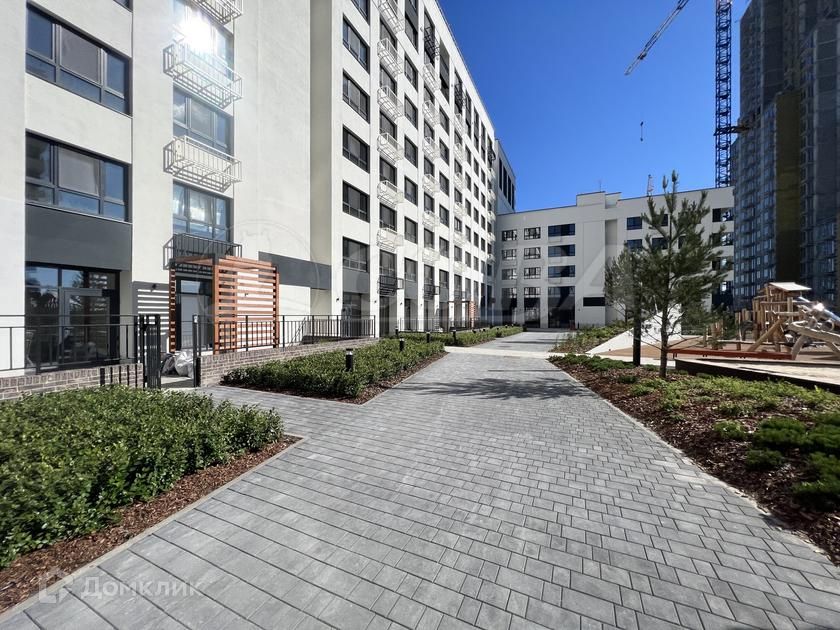 Продаётся 1-комнатная квартира, 40.7 м²