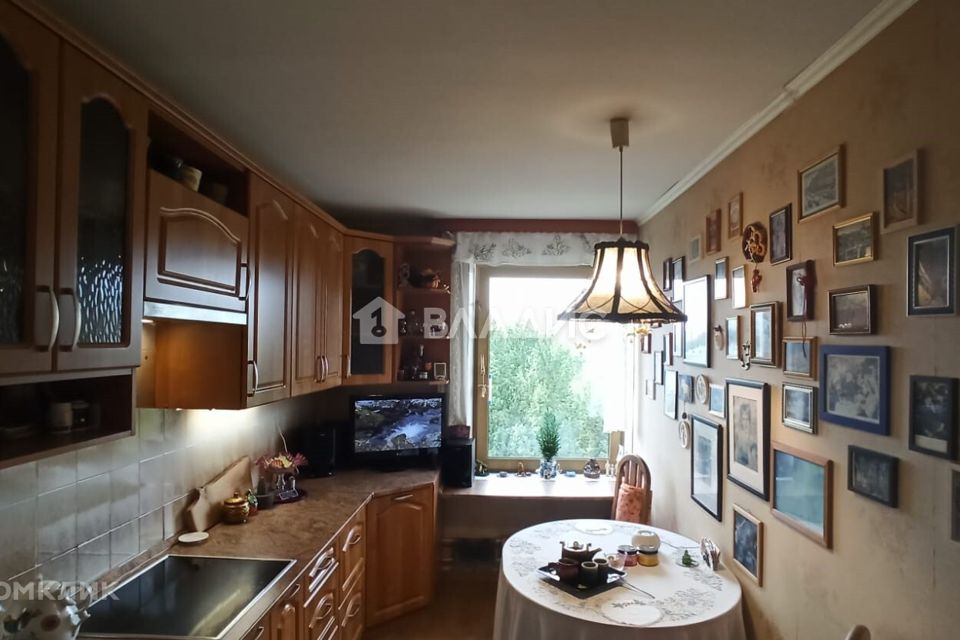 Продаётся 3-комнатная квартира, 65.8 м²