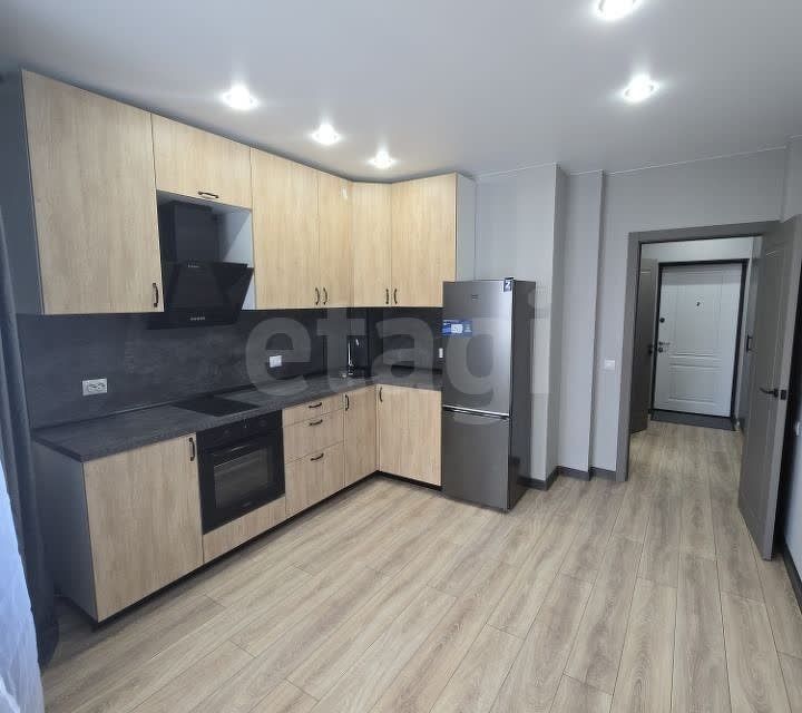 Продаётся 1-комнатная квартира, 49 м²
