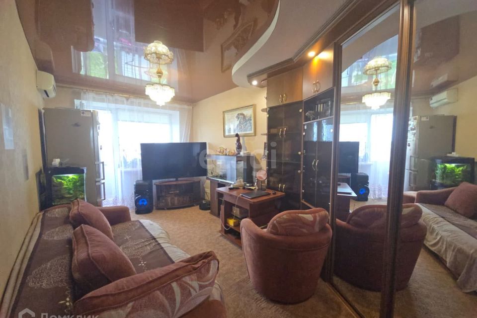 Продаётся 3-комнатная квартира, 61 м²