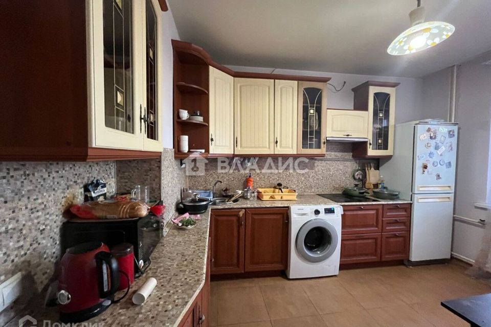 Продаётся 2-комнатная квартира, 69.5 м²