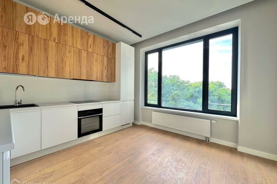 Сдаётся 2-комнатная квартира, 64 м²