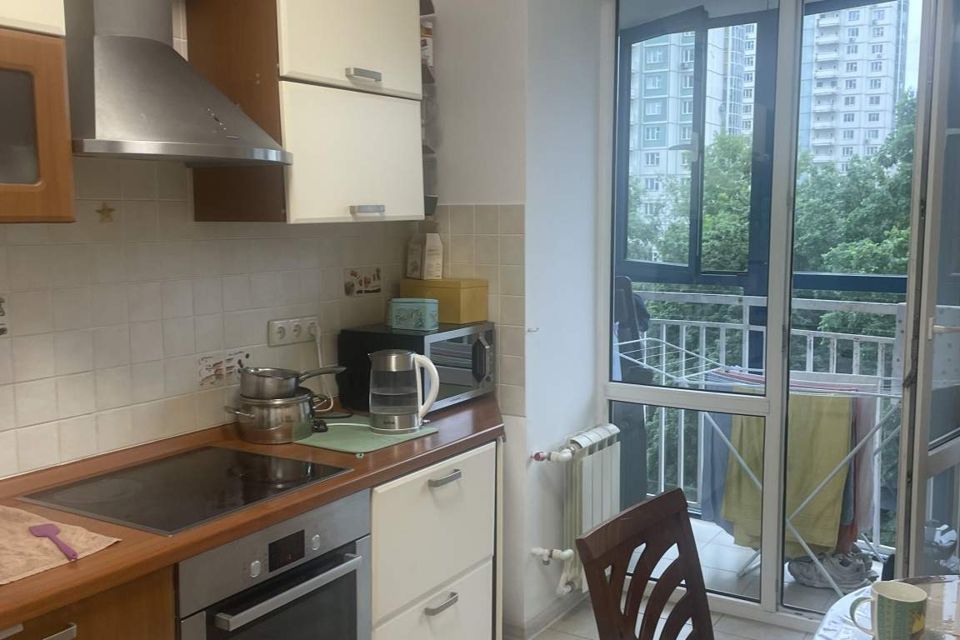 Сдаётся 2-комнатная квартира, 53.5 м²