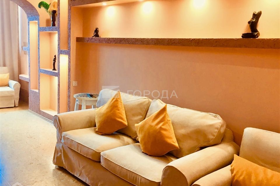 Сдаётся 2-комнатная квартира, 53 м²