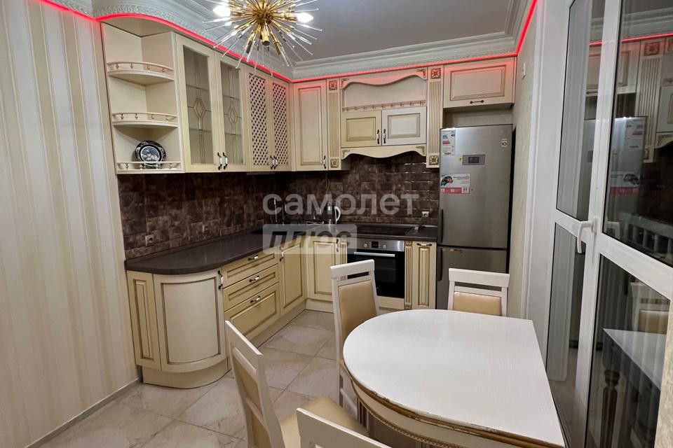 Продаётся 2-комнатная квартира, 60.6 м²
