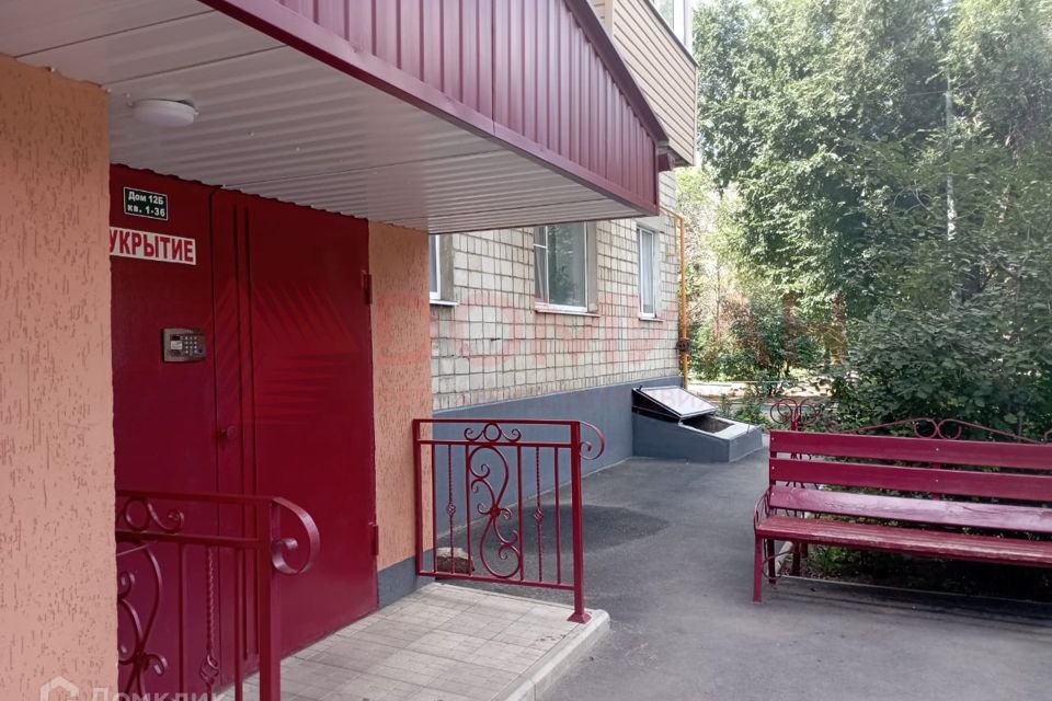 Продаётся 3-комнатная квартира, 58.3 м²