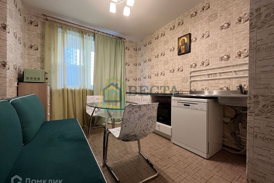Продаётся 2-комнатная квартира, 67.7 м²