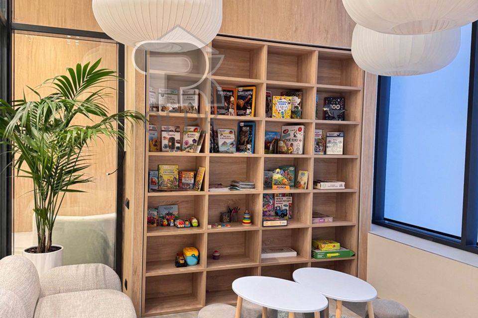 Продаётся 3-комнатная квартира, 79.8 м²