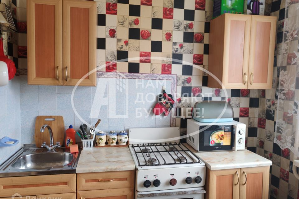 Продаётся 3-комнатная квартира, 60.2 м²